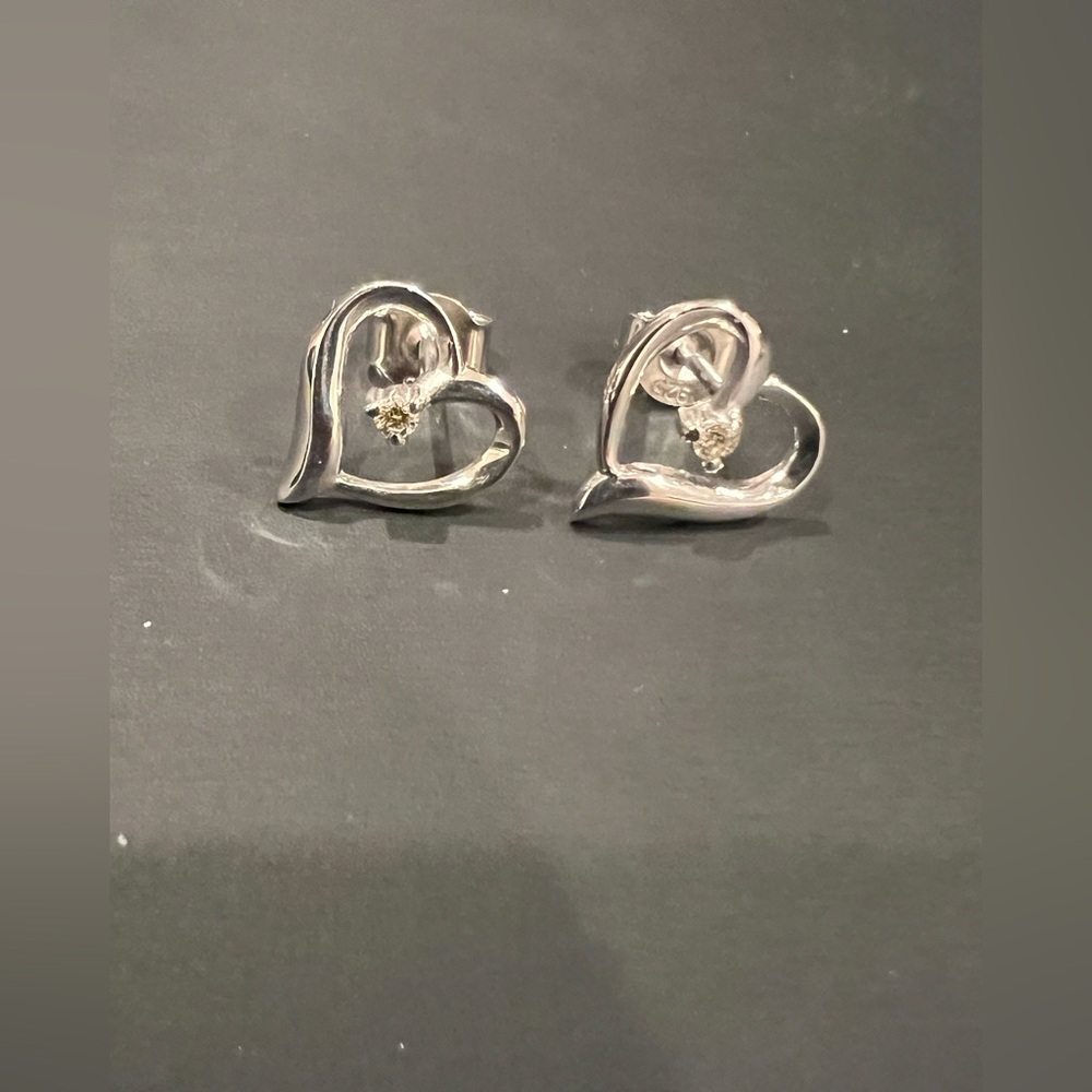 NIB ANGARA STERLING SILVER HEART WITH DIAMOND ACCENT EARRINGS AND PENDANT SET - Picture 2 of 10